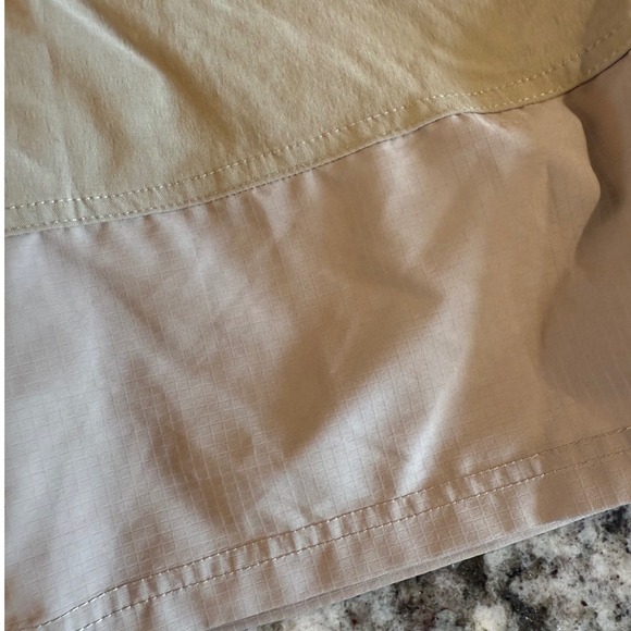 The North Face Womens Khaki Tan Ripstop Hiking Shorts Size 6 Regular Adventure - Picture 4 of 6